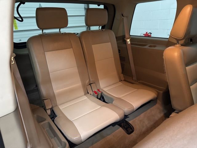 Used 2010 Ford Explorer Eddie Bauer image 20