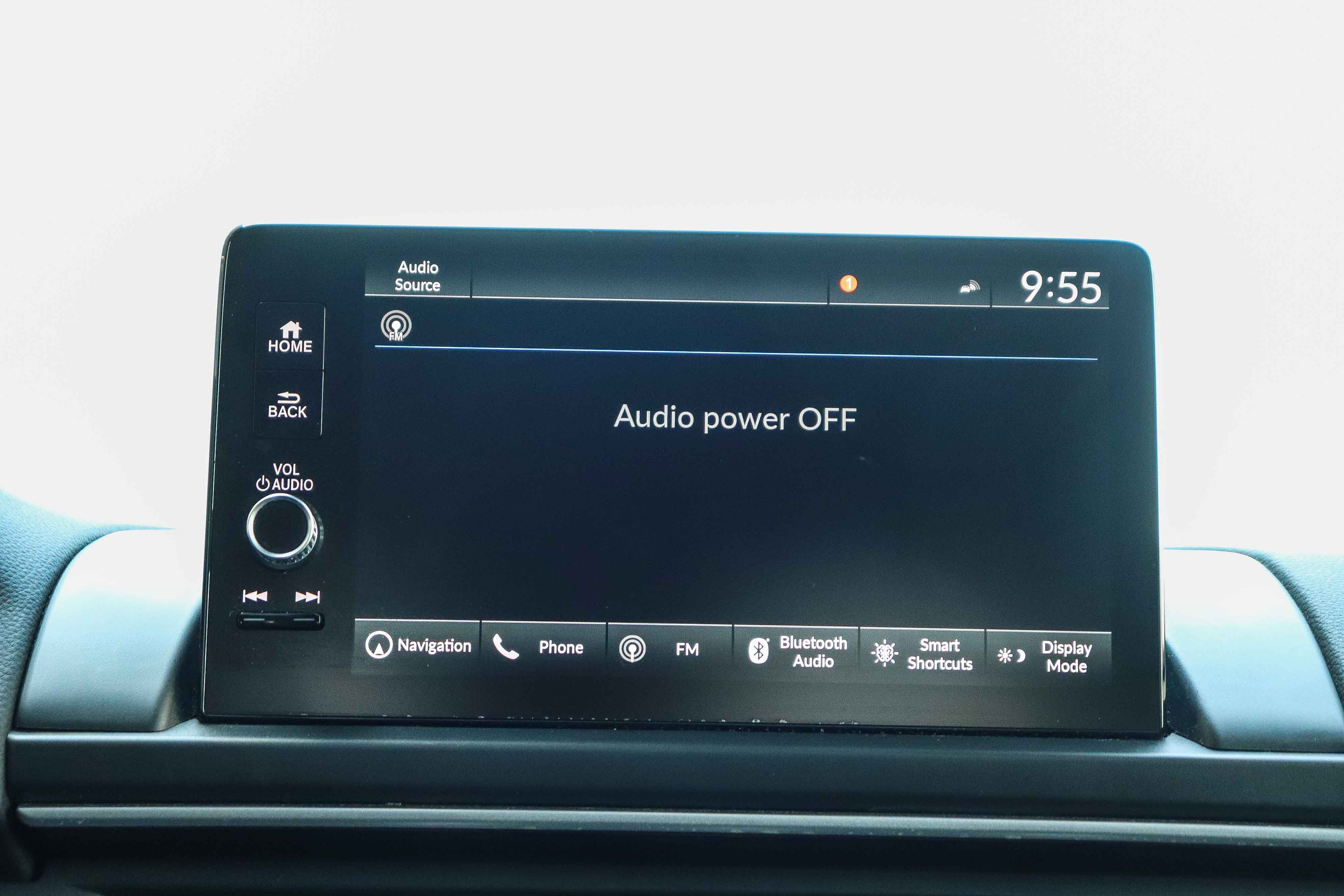 Used 2025 Honda Pilot Touring image 17