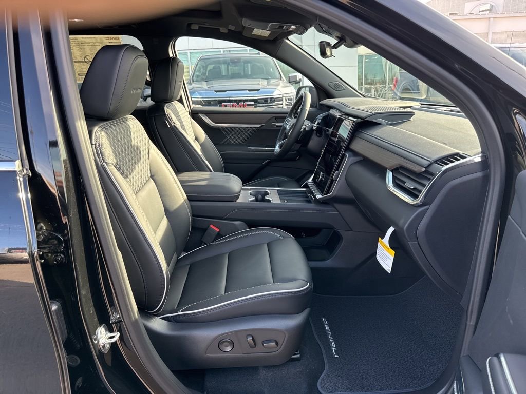 New 2026 GMC Acadia Denali w/ Super Cruise Package image 24