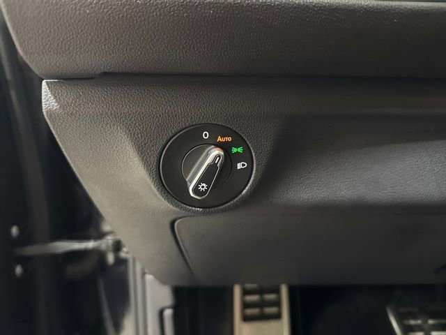 Certified 2023 Volkswagen Jetta Sport image 11