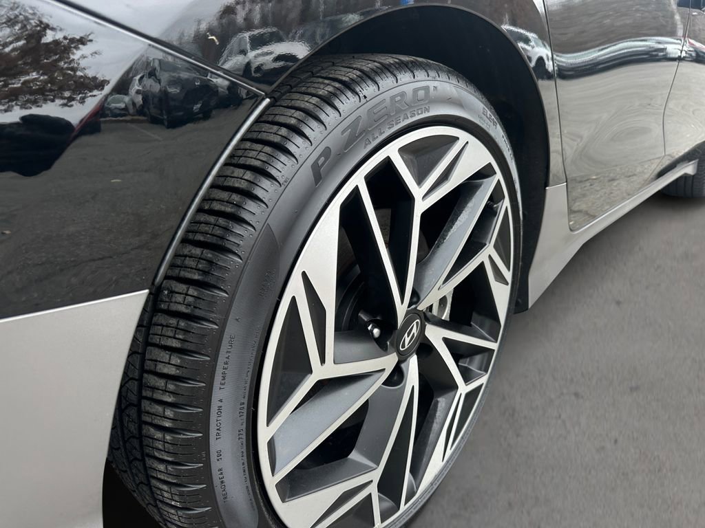 Used 2024 Hyundai Ioniq 6 SEL image 31