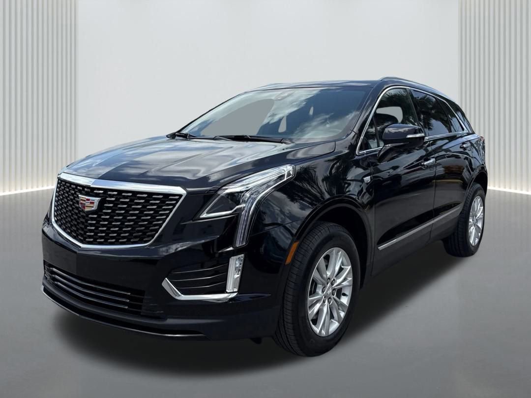 New 2025 Cadillac XT5 Luxury