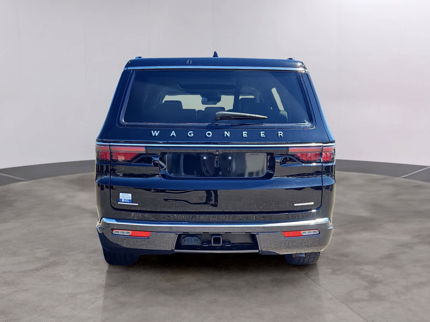 Used 2022 Jeep Wagoneer Series III w/ Premium Group I AWD/4WD image 5