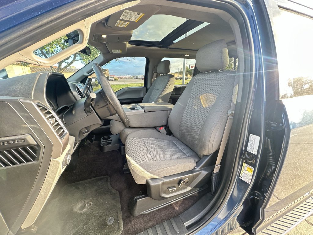 Used 2016 Ford F150 XLT w/ Equipment Group 302A Luxury AWD/4WD image 19