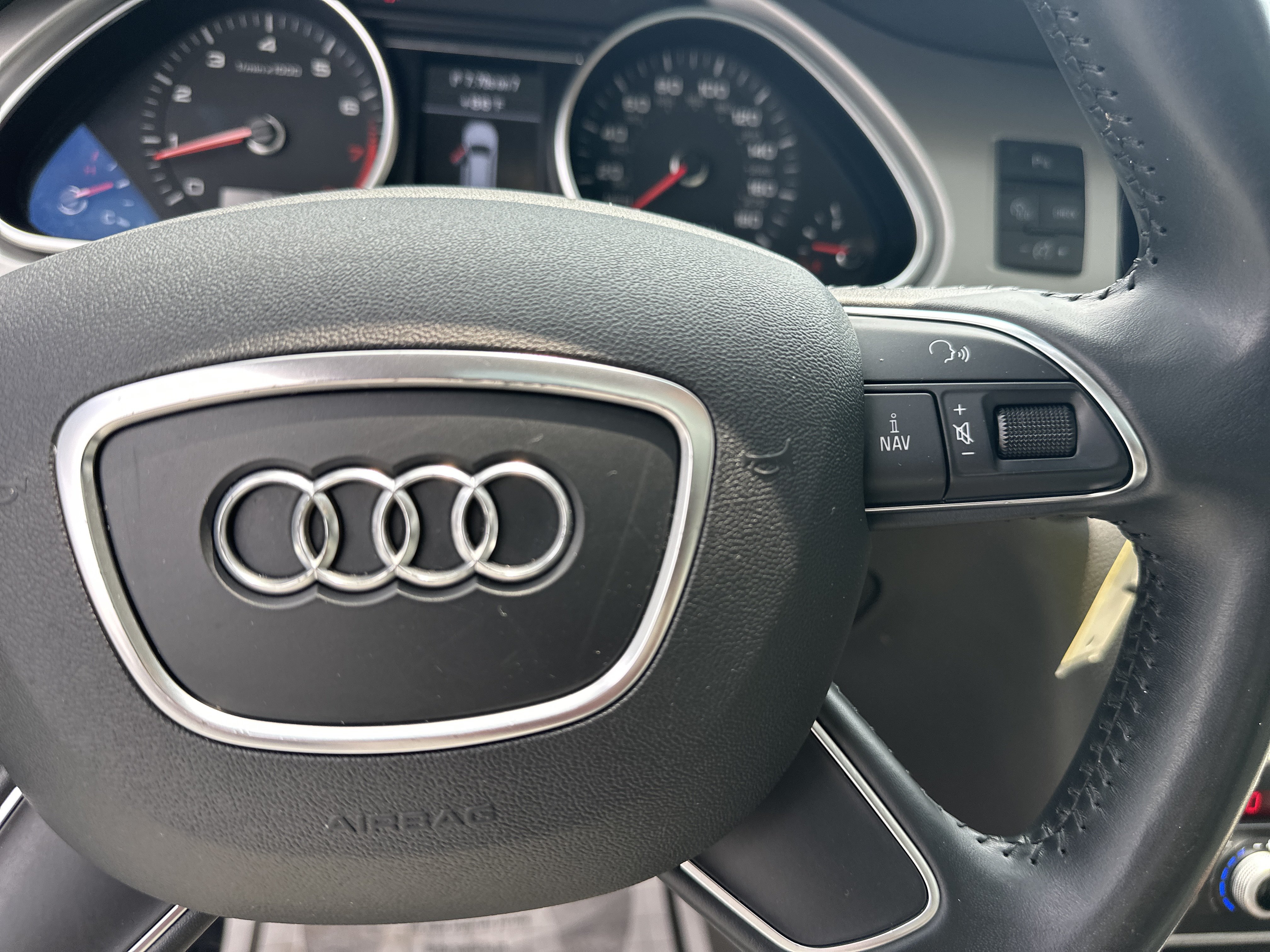 Used 2015 Audi Q7 3.0T Premium Plus AWD/4WD image 27