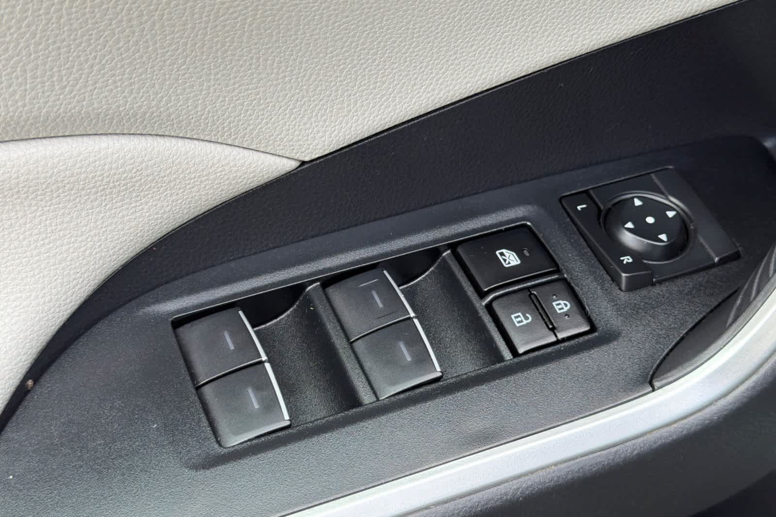 Certified 2023 Toyota RAV4 XLE AWD/4WD image 13