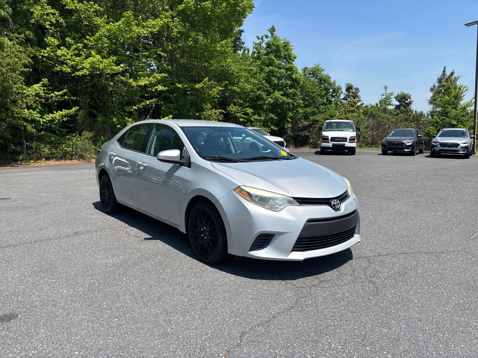 Used 2016 Toyota Corolla LE FWD image 9