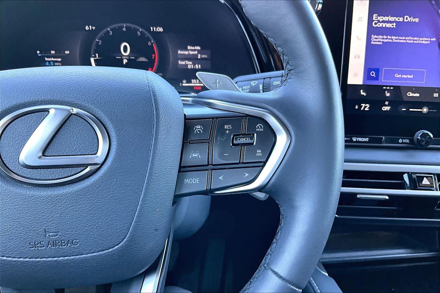 Used 2025 Lexus RX 350 FWD w/ Technology Package image 21