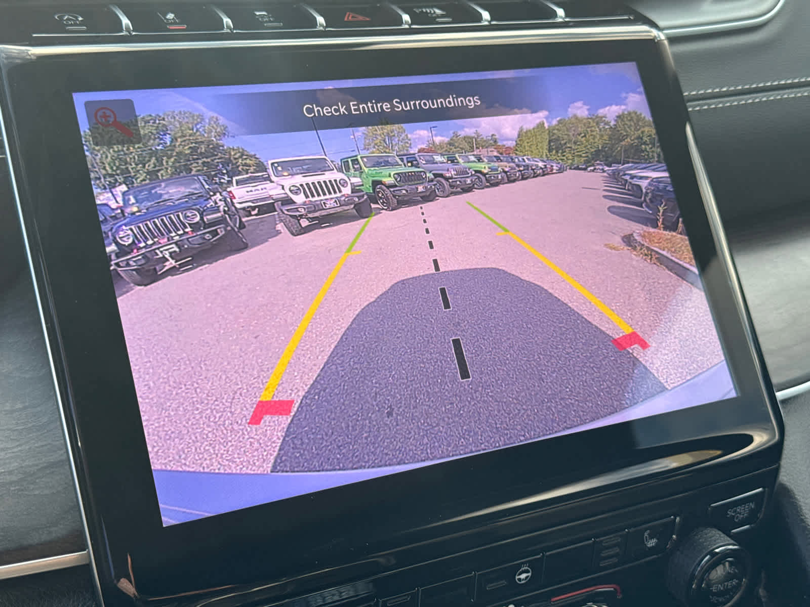 New 2025 Jeep Grand Cherokee Limited w/ Black Appearance Package image 27