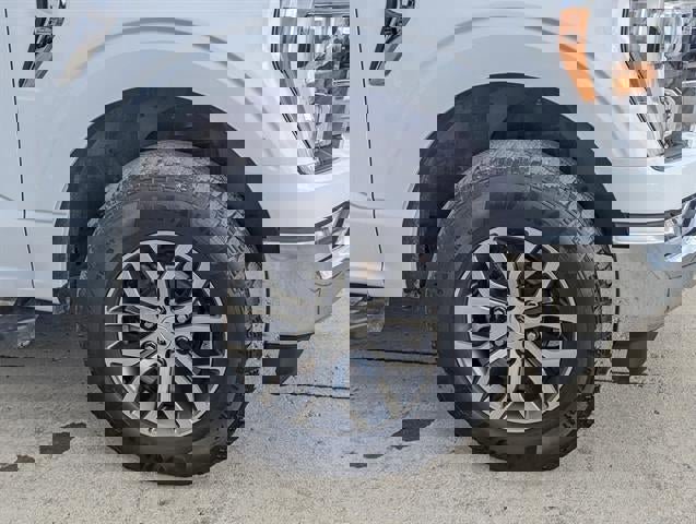 Used 2022 Ford F150 Lariat w/ Equipment Group 501A Mid image 20