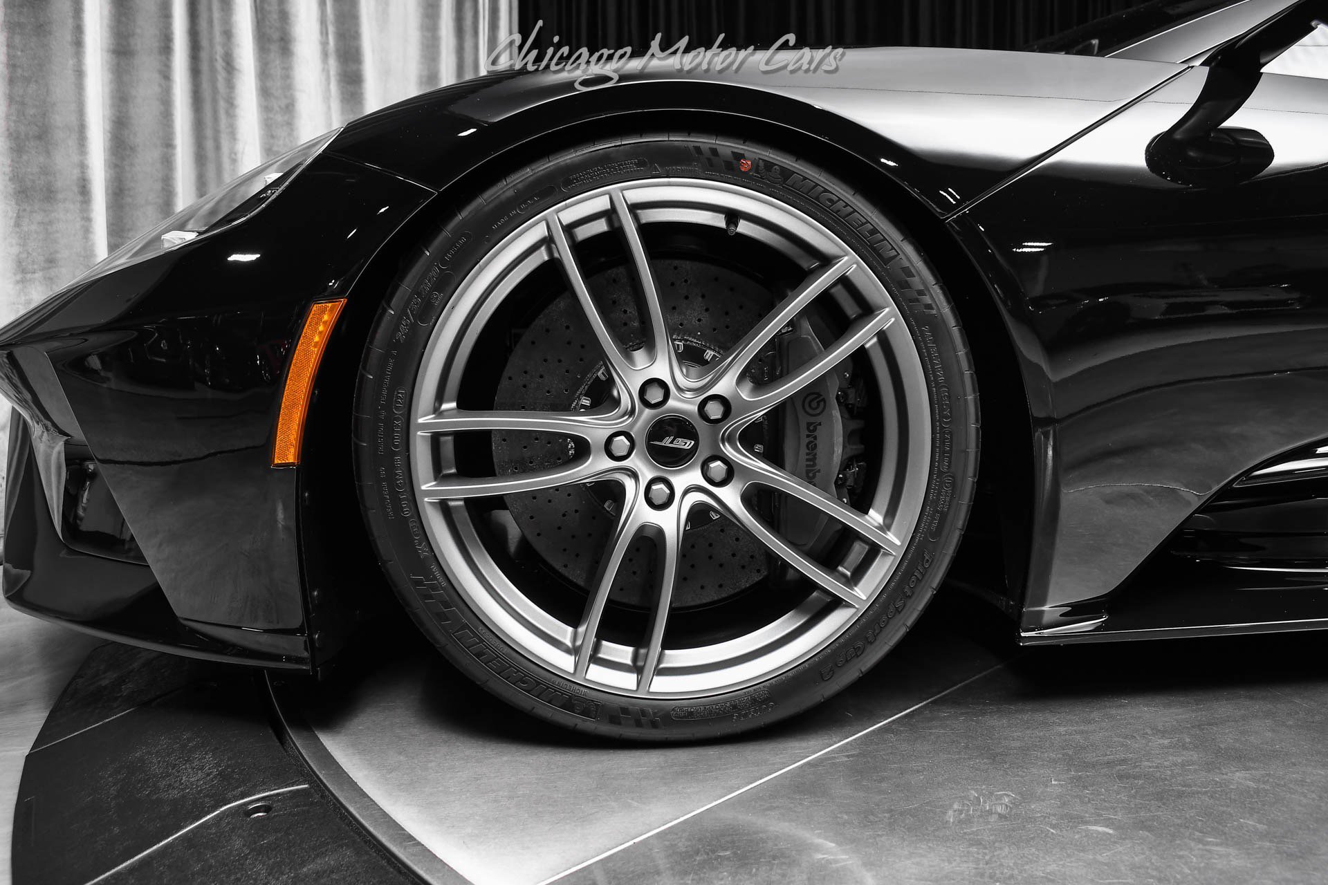 Used 2021 Ford GT RWD image 45