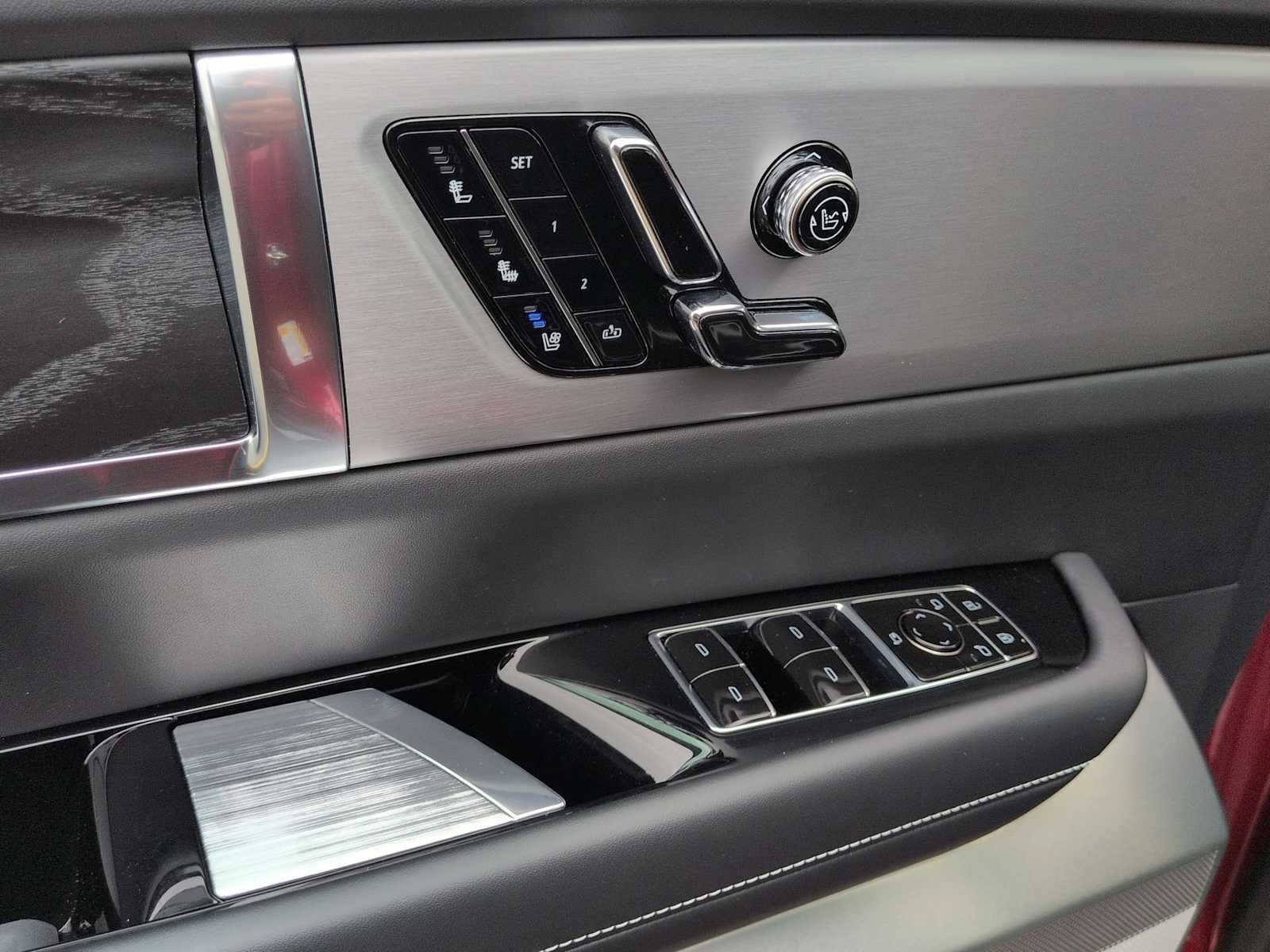 Used 2026 Cadillac Vistiq Premium Luxury AWD/4WD image 11