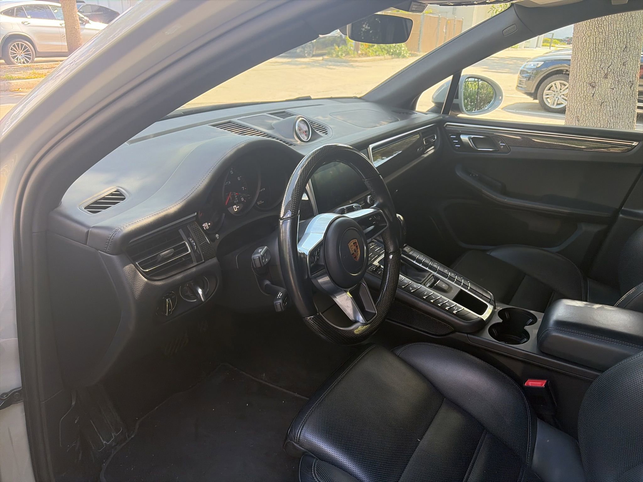 Used 2021 Porsche Macan GTS AWD/4WD image 6