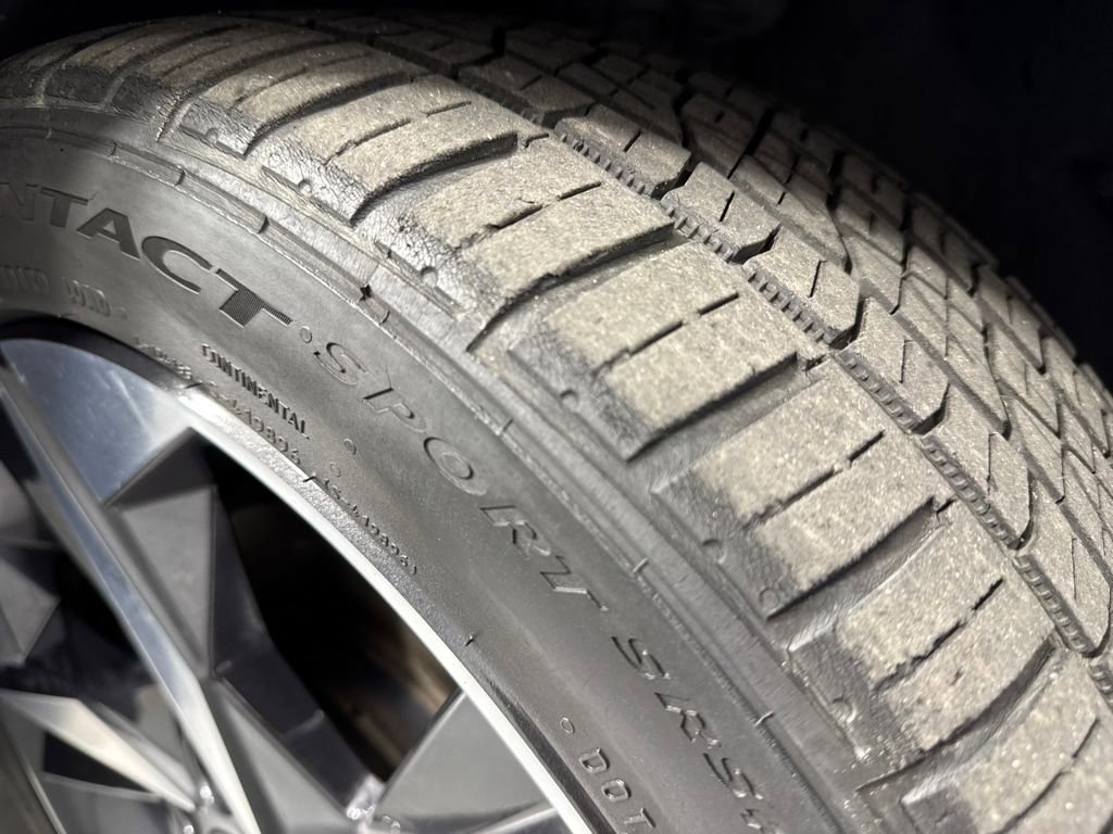 Used 2021 Hyundai Elantra Limited image 28