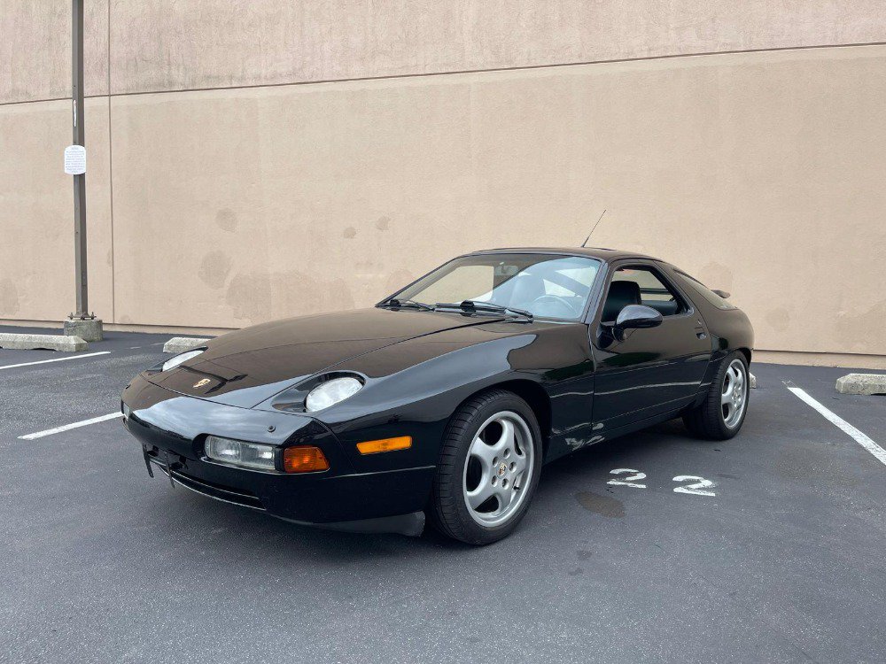 Used 1993 Porsche 928 GTS RWD image 1