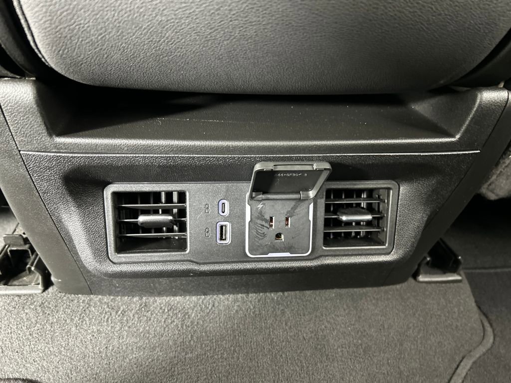 Used 2025 GMC Sierra 1500 SLT image 20