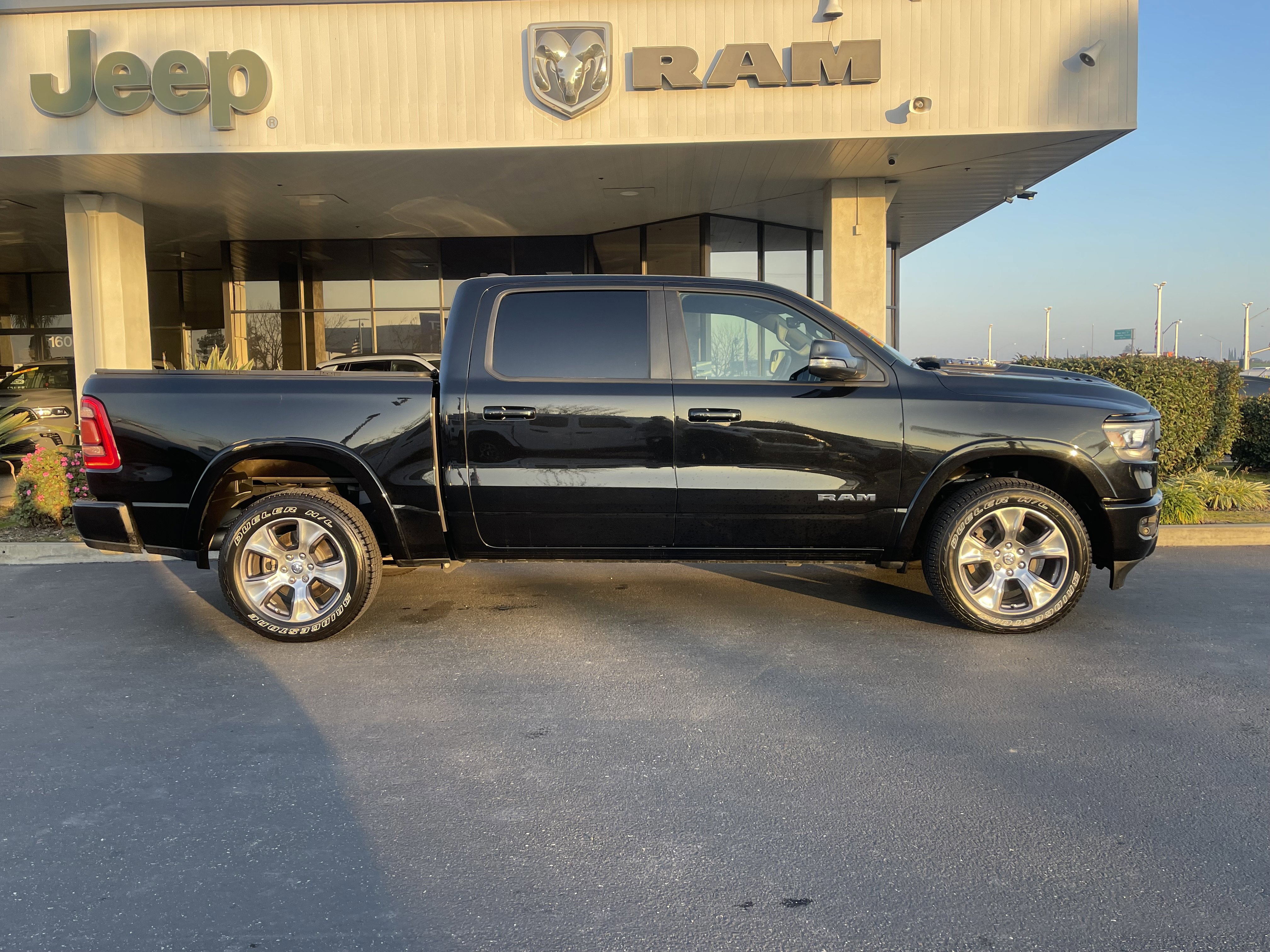 Used 2021 RAM 1500 Laramie w/ Sport Appearance Package image 8