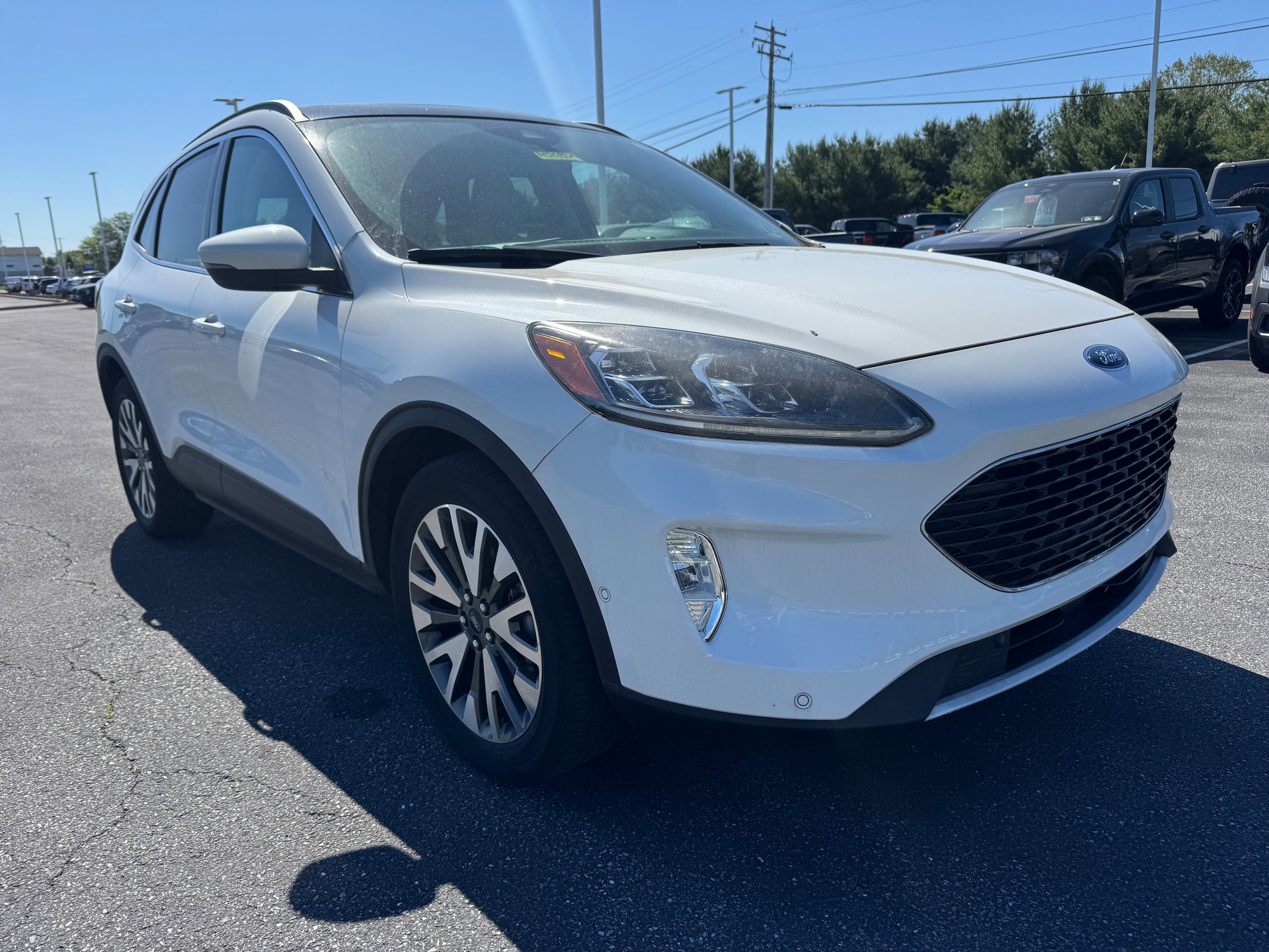 Used 2020 Ford Escape Titanium AWD/4WD image 7