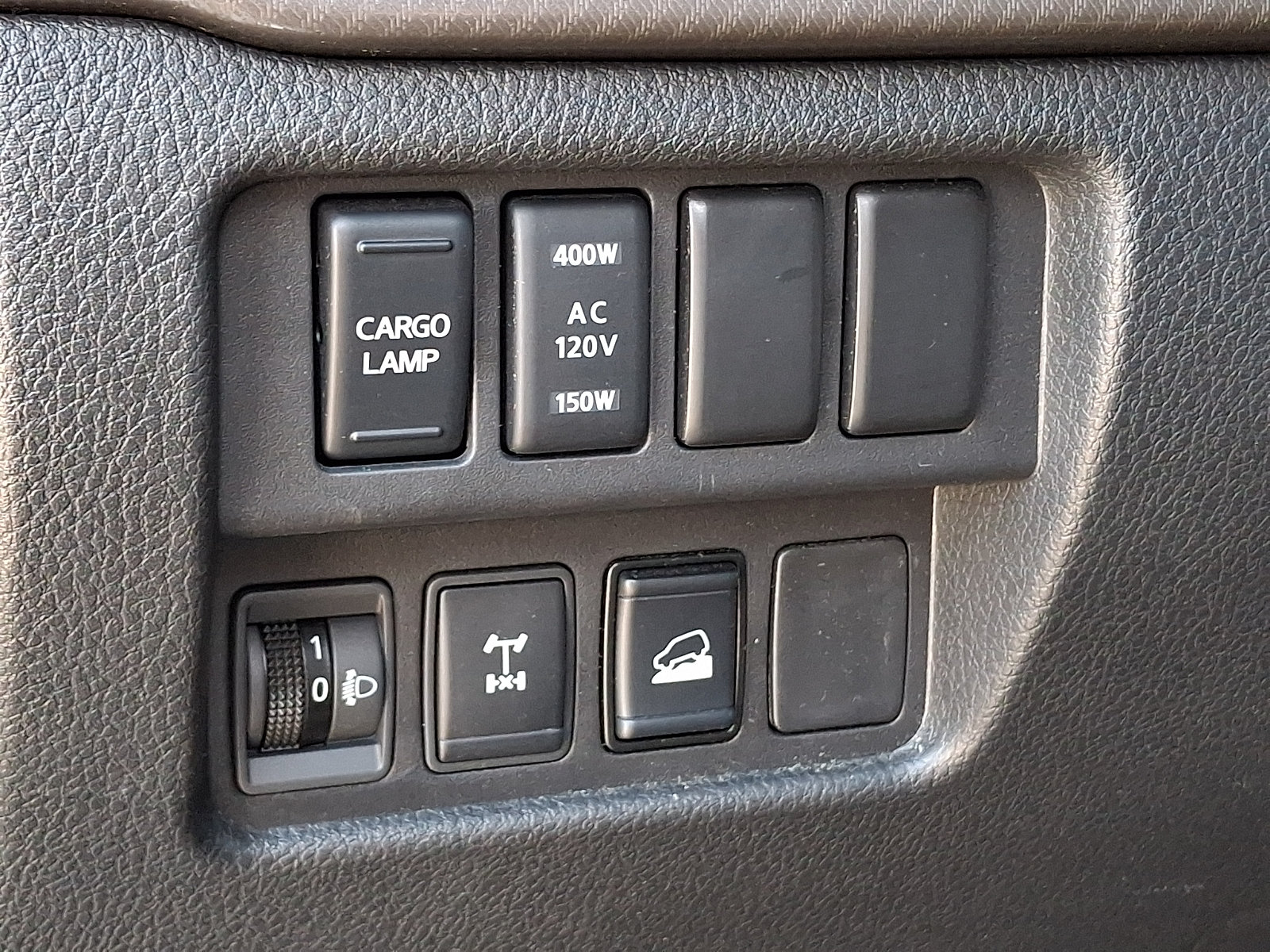 Certified 2024 Nissan Titan PRO-4X w/ Pro-4x Convenience Package AWD/4WD image 28
