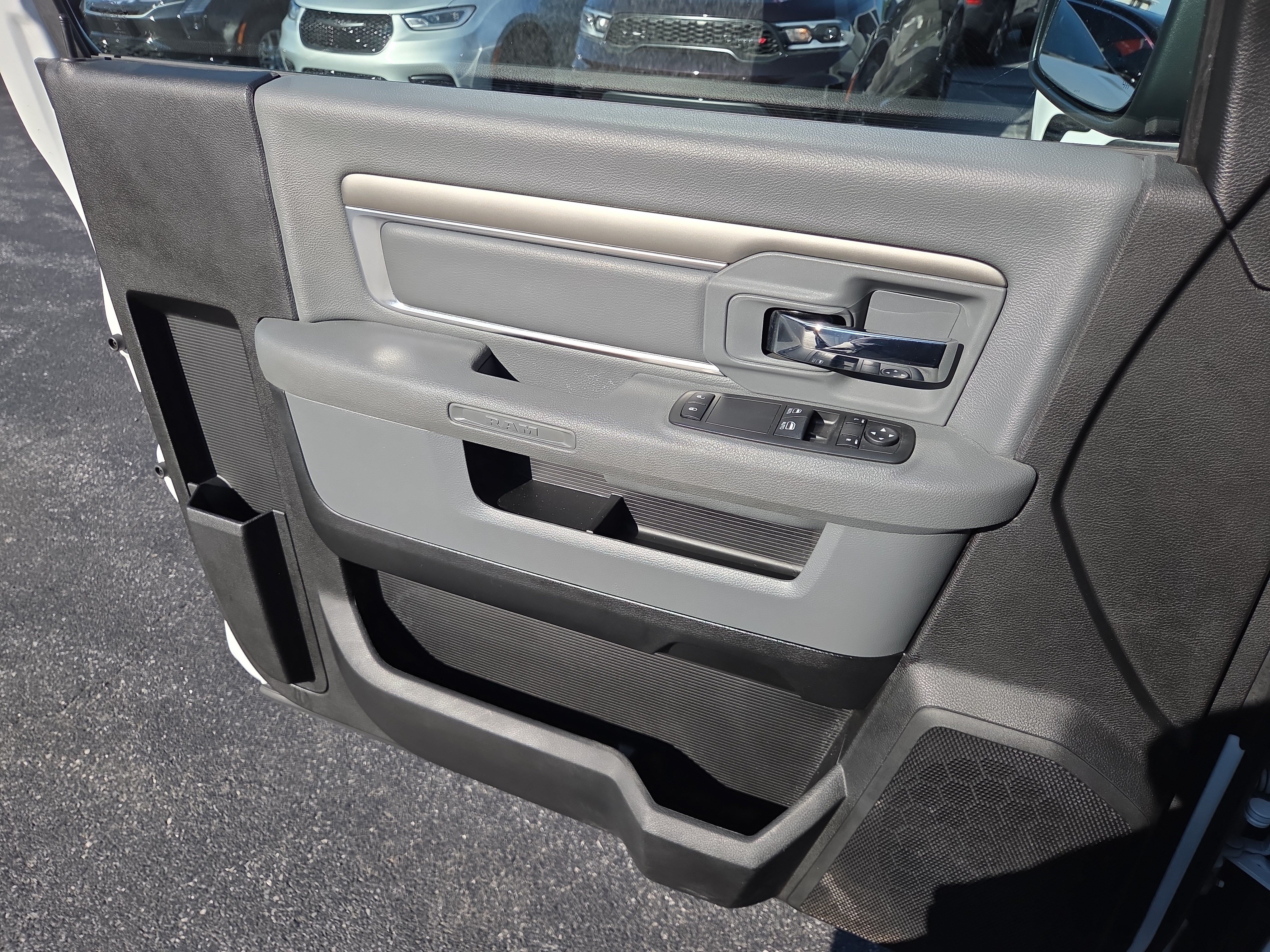 Used 2020 RAM 1500 Tradesman w/ Popular Equipment Group RWD image 29