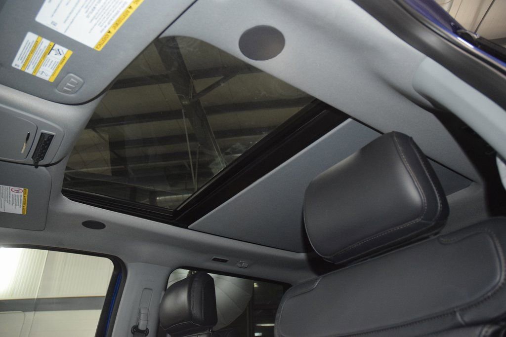 Used 2026 Ford F250 Lariat w/ Black Appearance Package image 44