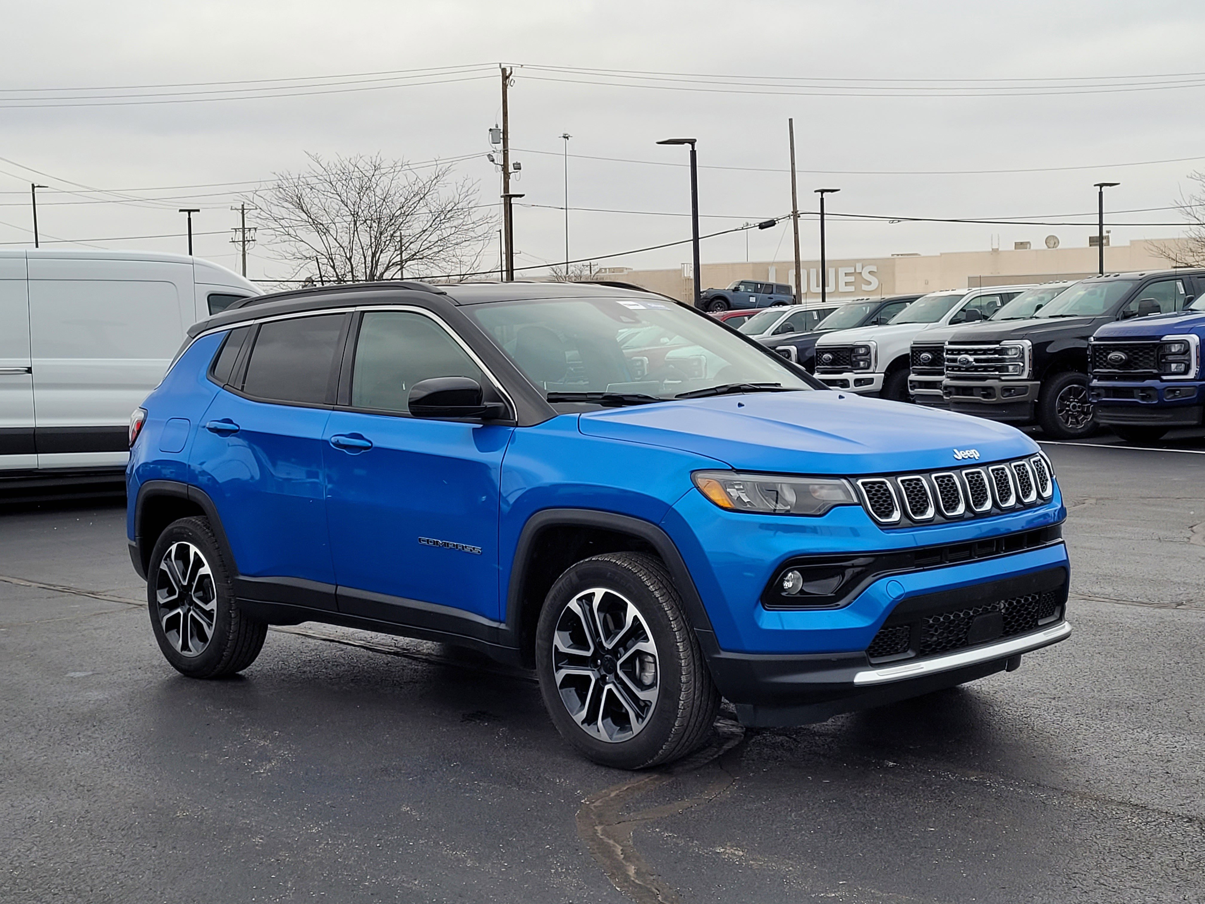 Used 2024 Jeep Compass Limited image 1