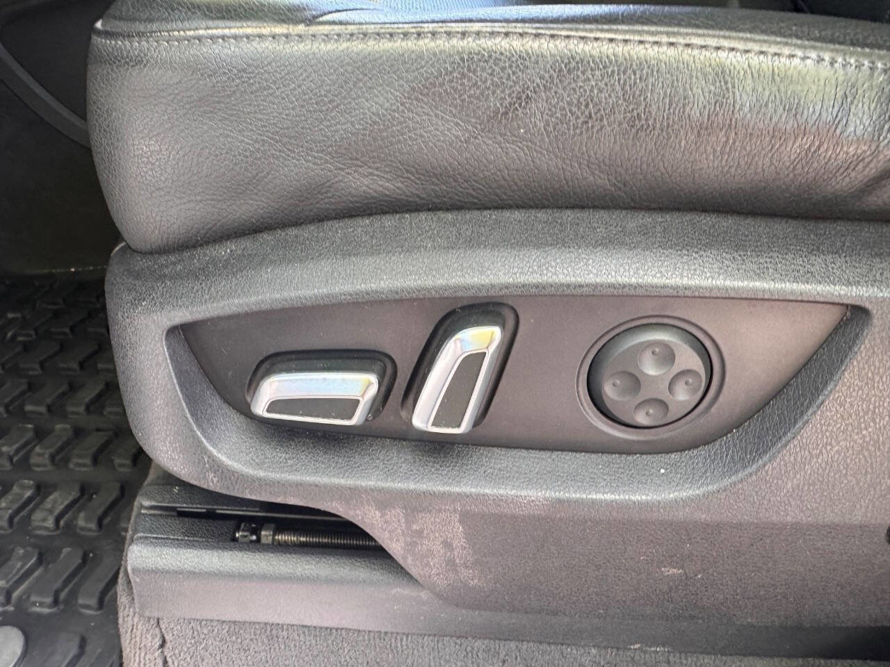 Used 2013 Audi Q7 3.0T S line Prestige image 32