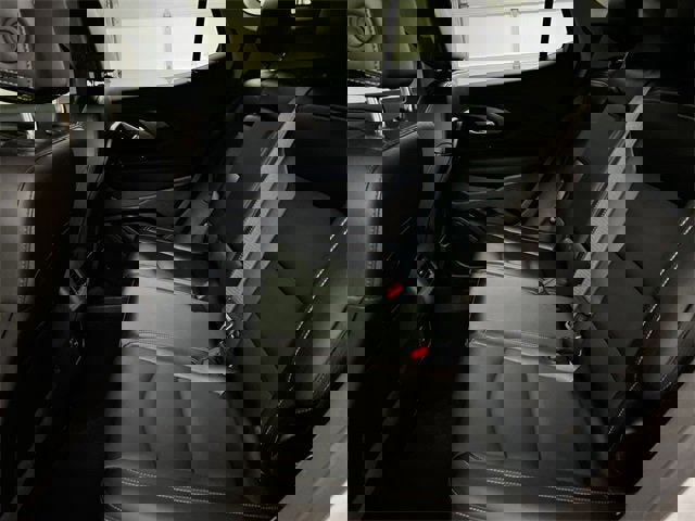 Certified 2024 GMC Terrain SLT image 24