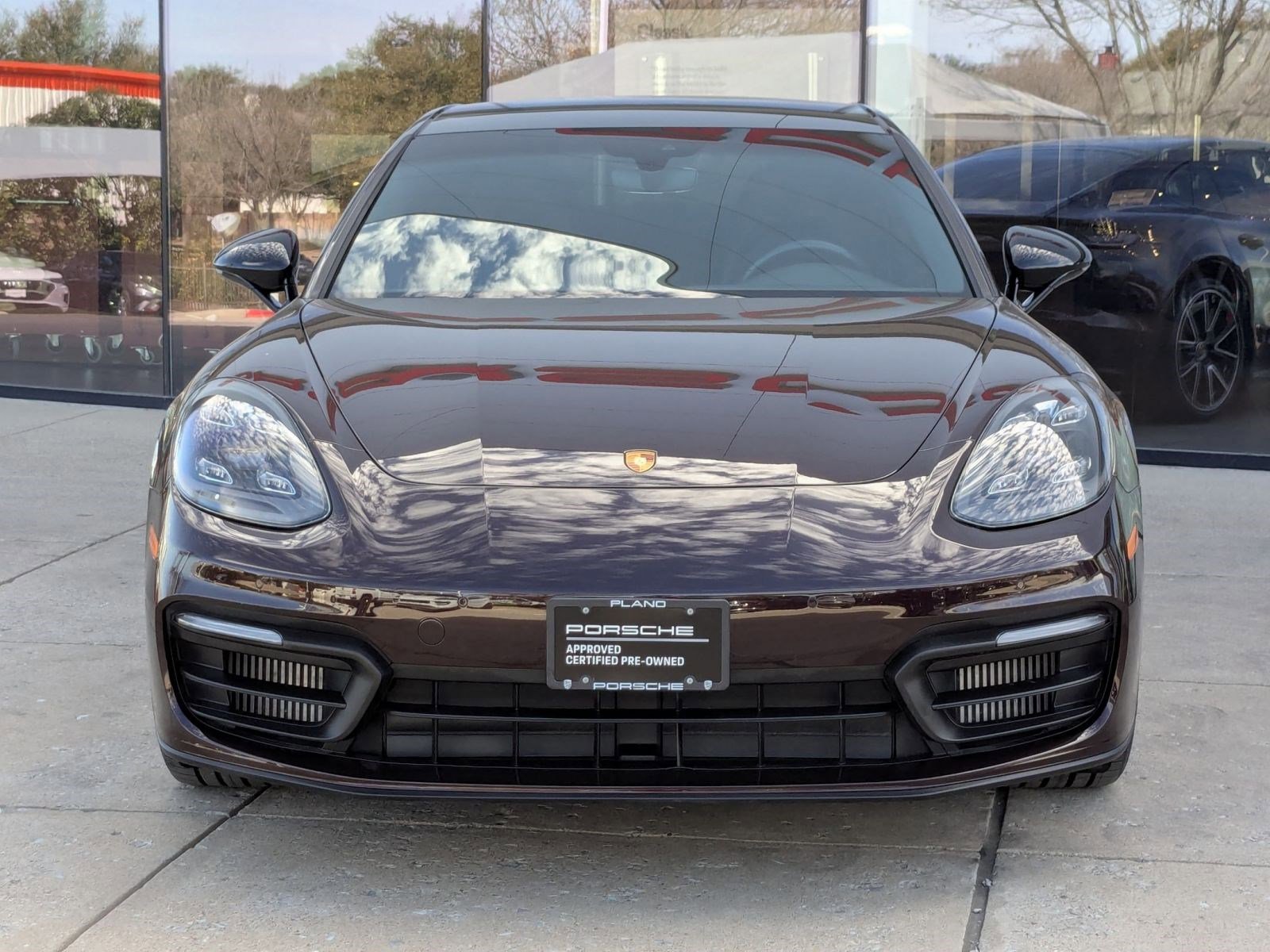 Certified 2022 Porsche Panamera Platinum Edition image 6