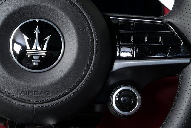 New 2026 Maserati Grecale Folgore AWD/4WD image 13