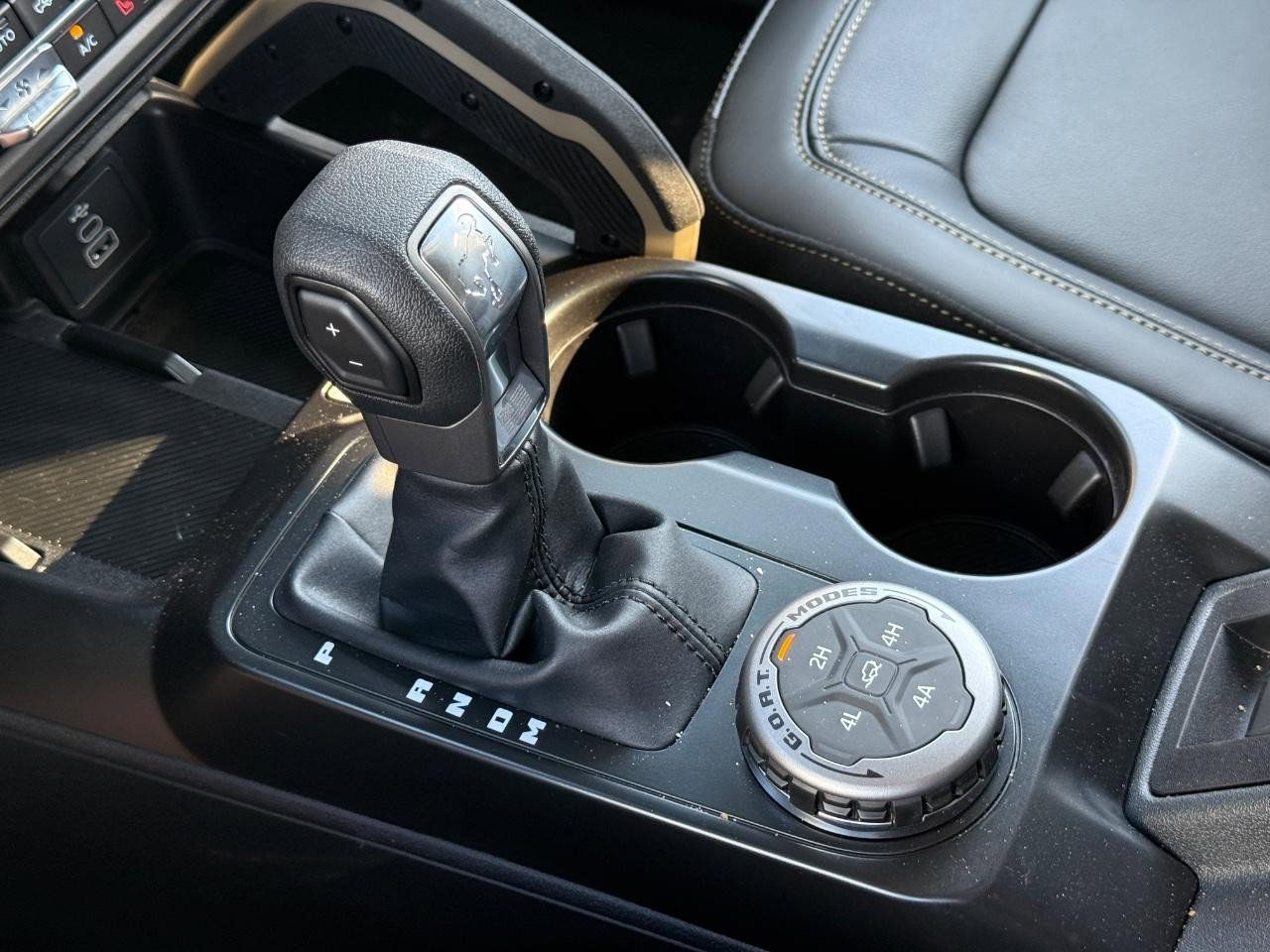 New 2026 Ford Bronco Badlands image 14