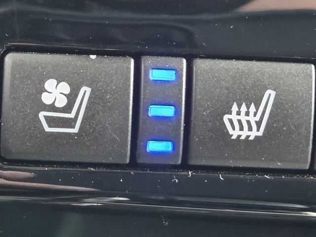 Used 2022 Subaru Ascent Touring w/ Popular Package #2A AWD/4WD image 12