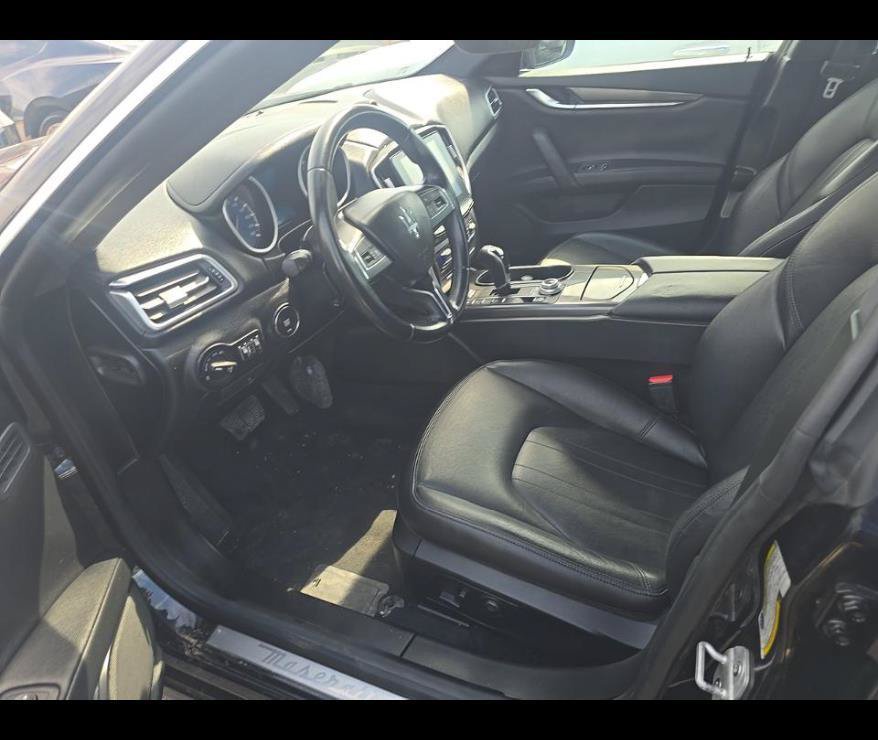Used 2018 Maserati Ghibli RWD image 3
