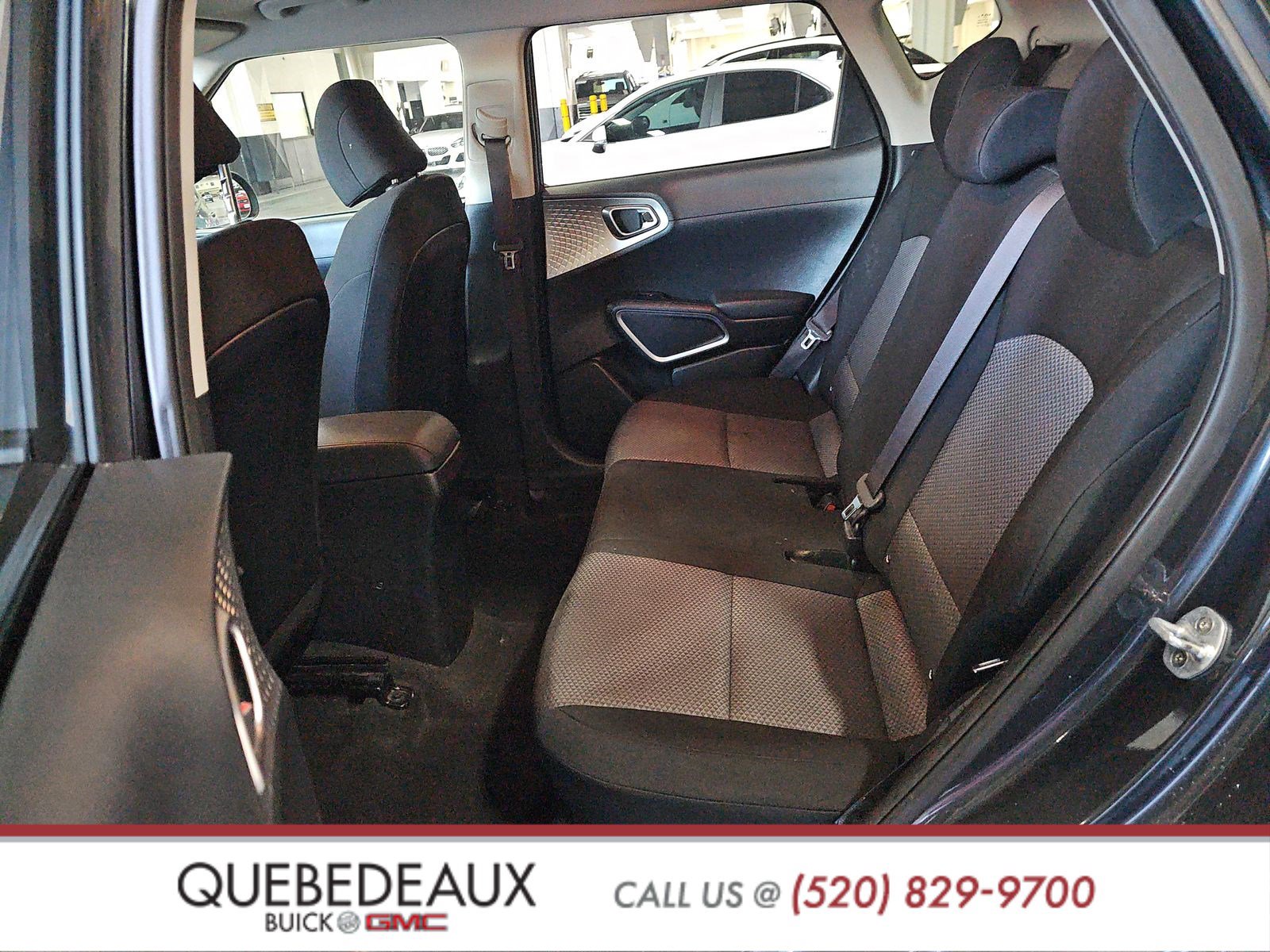 Used 2022 Kia Soul LX image 12