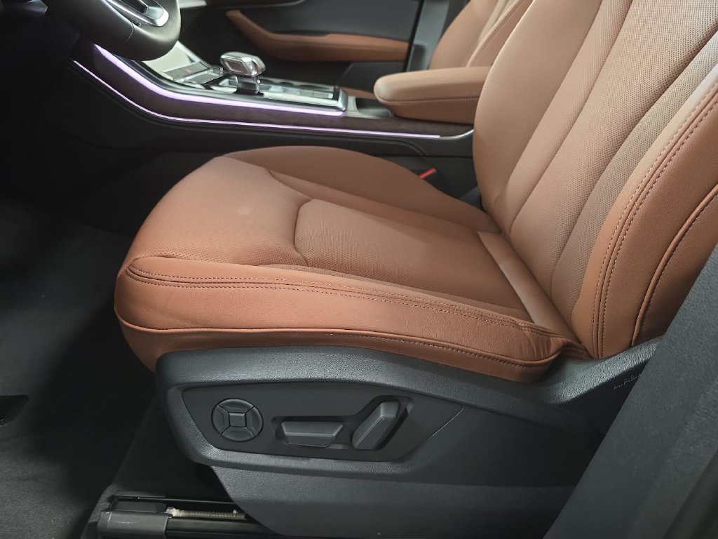 New 2026 Audi Q7 2.0T Premium Plus AWD/4WD image 14