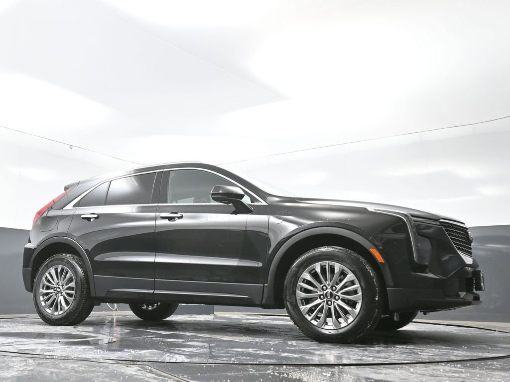 Used 2025 Cadillac XT4 Premium Luxury image 50