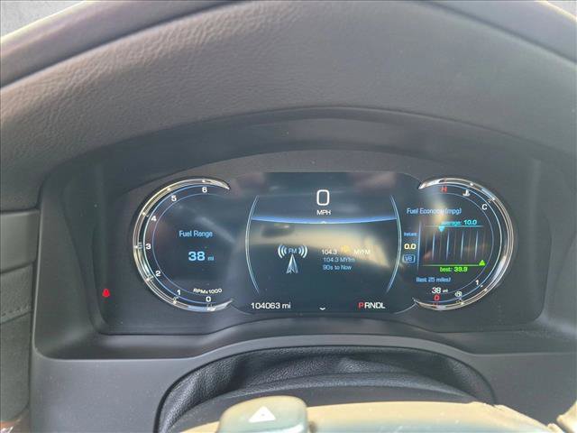 Used 2017 Cadillac Escalade Luxury RWD image 12