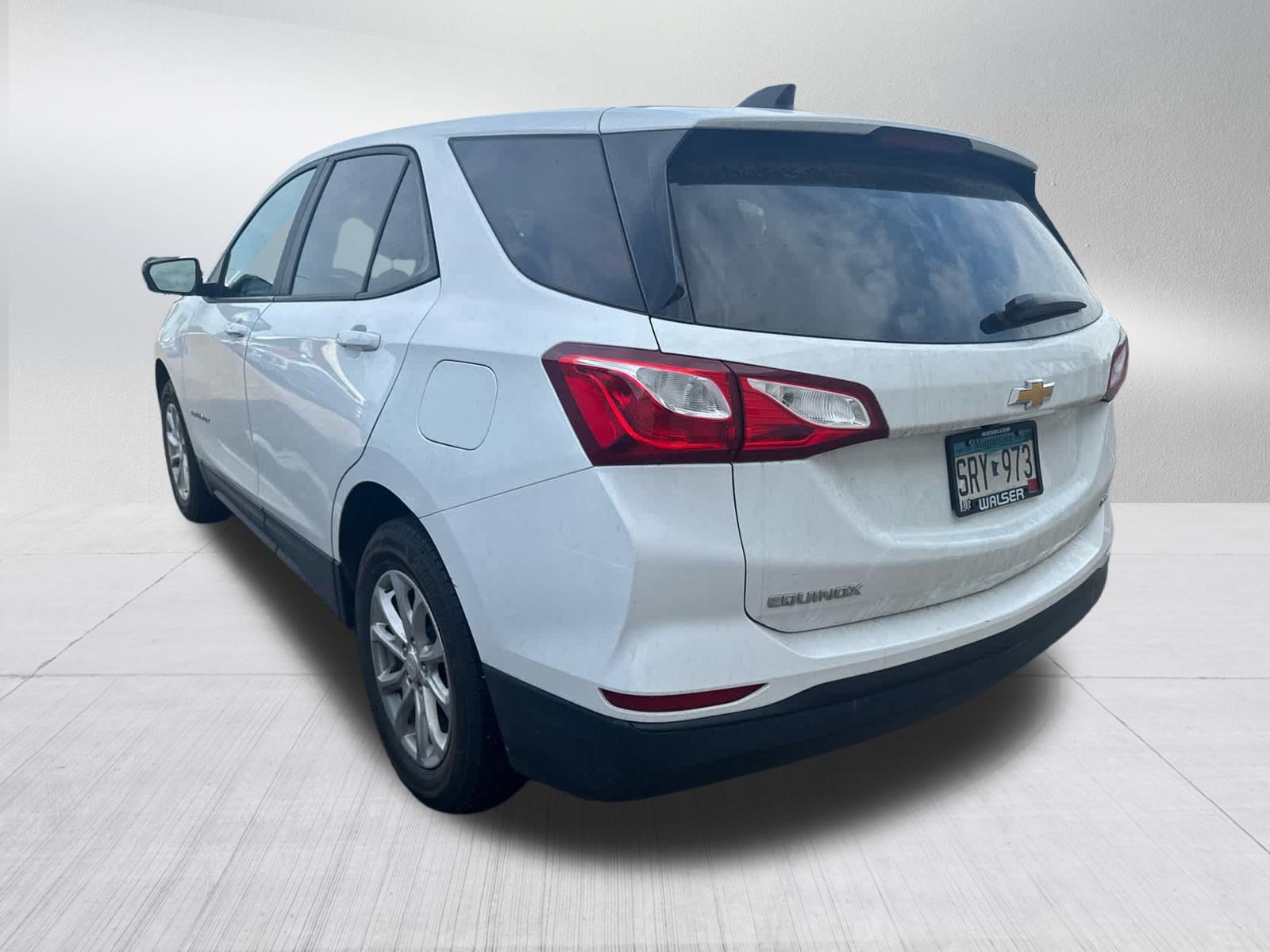 Used 2020 Chevrolet Equinox LS w/ LS Convenience Package AWD/4WD image 4