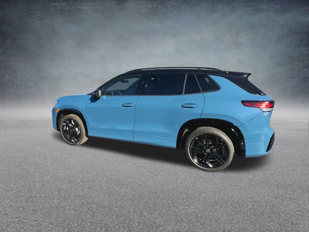 New 2025 Volkswagen Tiguan SE R-Line image 14