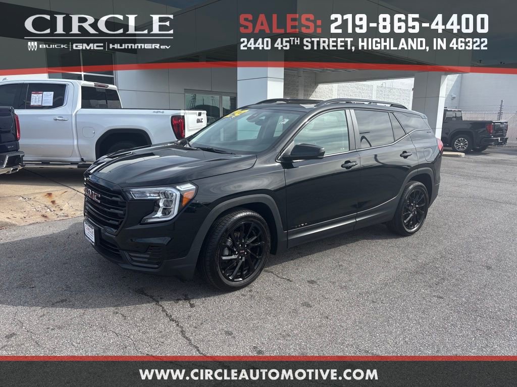 Used 2024 GMC Terrain SLE w/ Driver Convenience Package