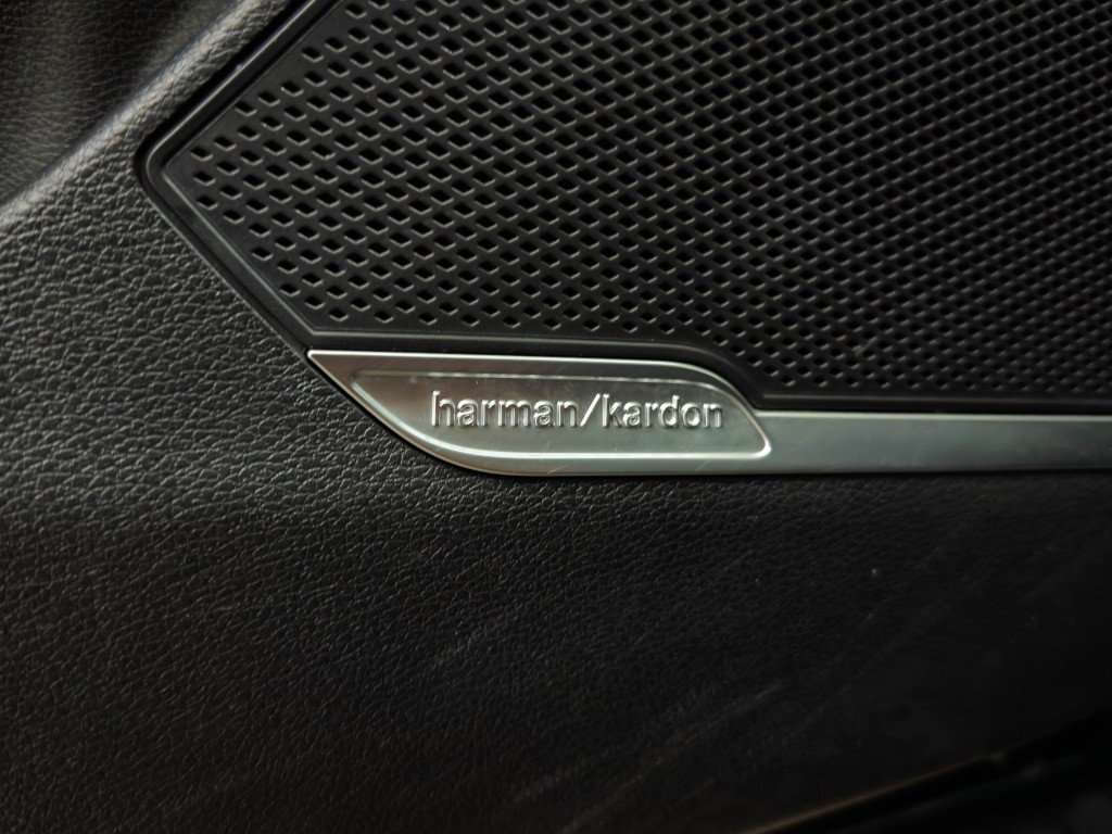 Used 2025 Kia Sportage SX Prestige image 28