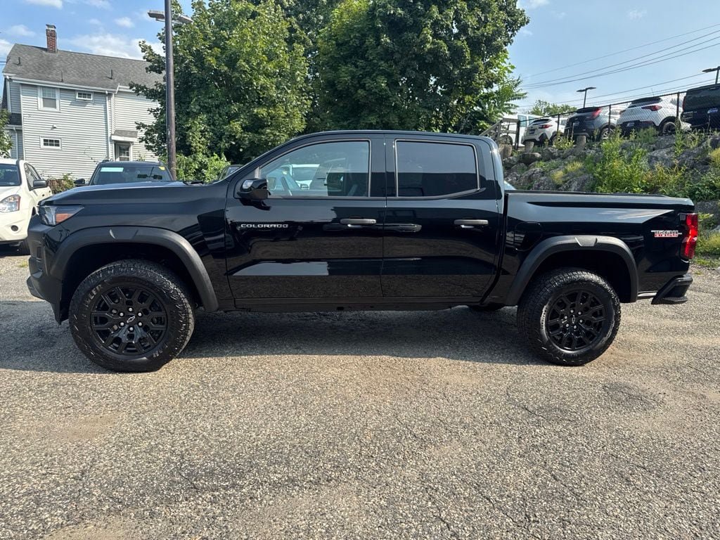 Used 2026 Chevrolet Colorado Trail Boss AWD/4WD image 33