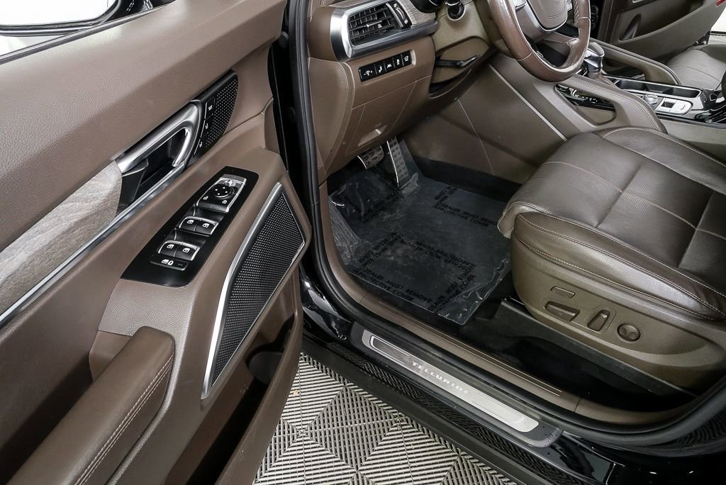 Used 2022 Kia Telluride SX w/ Nightfall Edition Package image 8