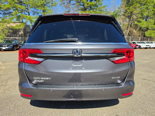 Used 2024 Honda Odyssey Elite image 4