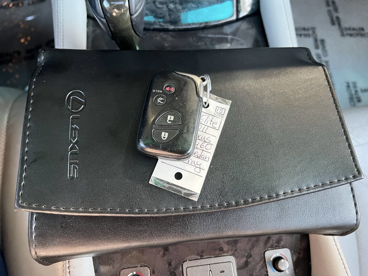 Used 2011 Lexus LS 460 AWD w/ Comfort Pkg image 25