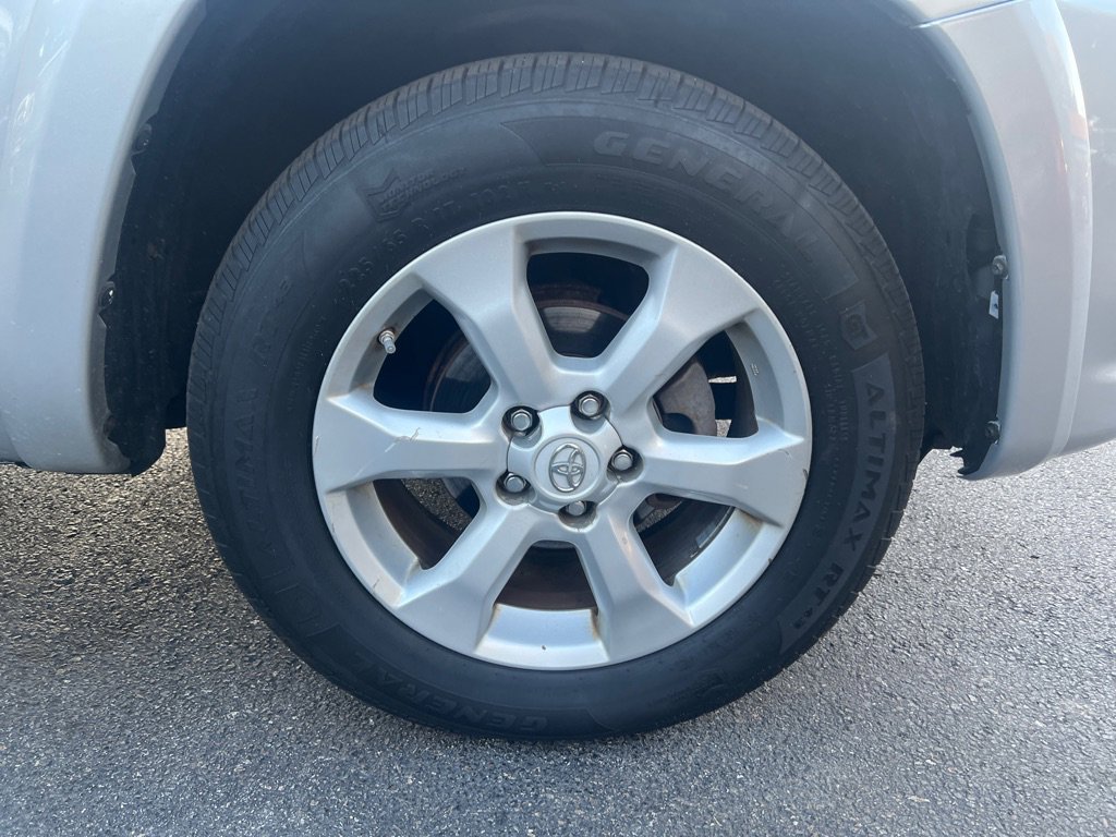 Used 2012 Toyota RAV4 Limited w/ Premium Plus Value Pkg image 34