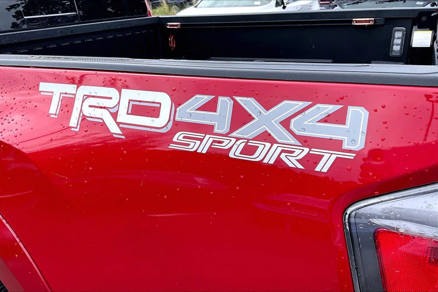 Used 2023 Toyota Tacoma TRD Sport w/ Advanced Technology Package AWD/4WD image 10