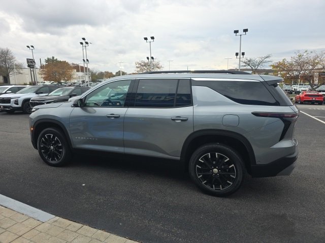 New 2026 Chevrolet Traverse LT image 4