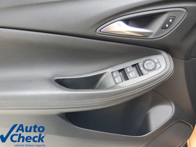 Used 2024 Buick Encore GX Sport Touring w/ Advanced Technology Package FWD image 20