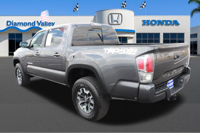 Used 2023 Toyota Tacoma TRD Off-Road w/ Technology Package AWD/4WD image 4